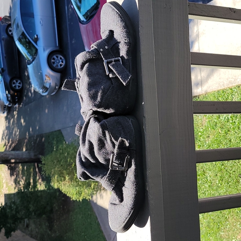 Gray boots